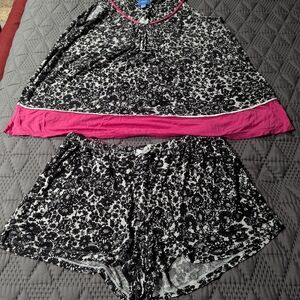 Simply Vera Pajama set, black and white with pink trim, Large